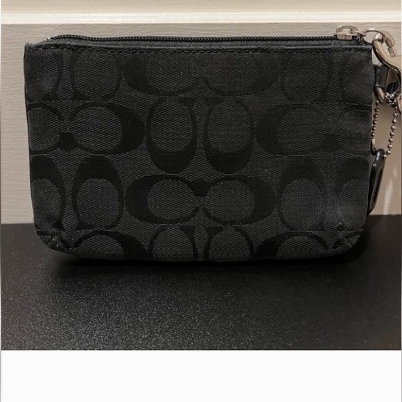 Coach New York Wristlet Black Signature Canvas Clutch Bag - Picture 4 of 7